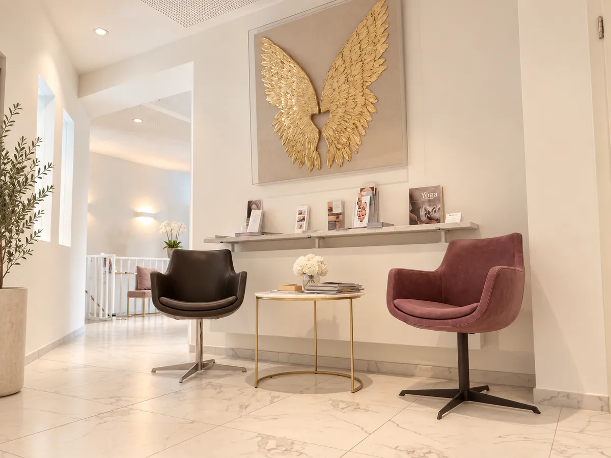 Wartebereich der Praxis Ana Wimmer Medical Aesthetics München